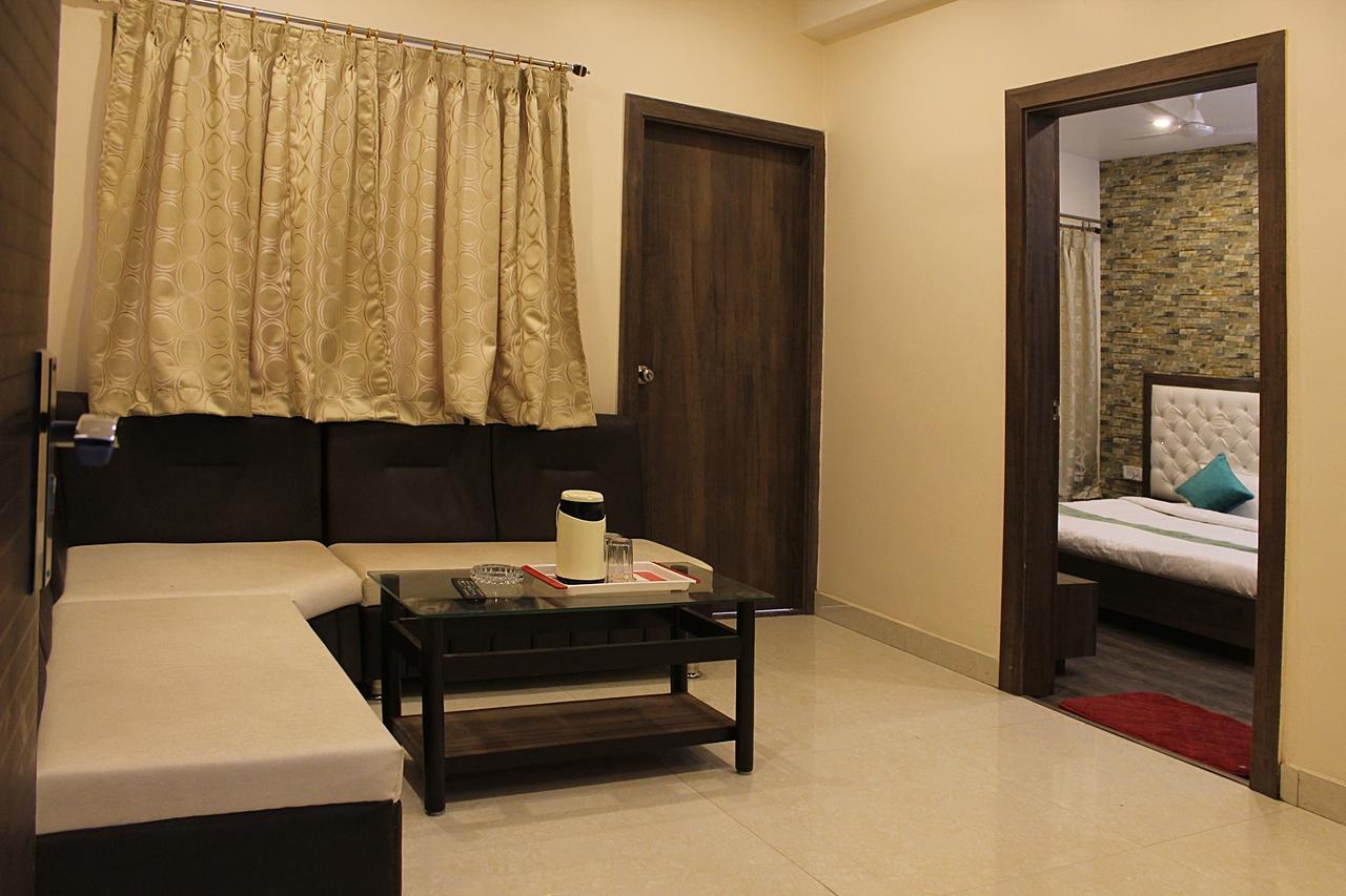 جمشيدبور Hotel Ab Palace المظهر الخارجي الصورة