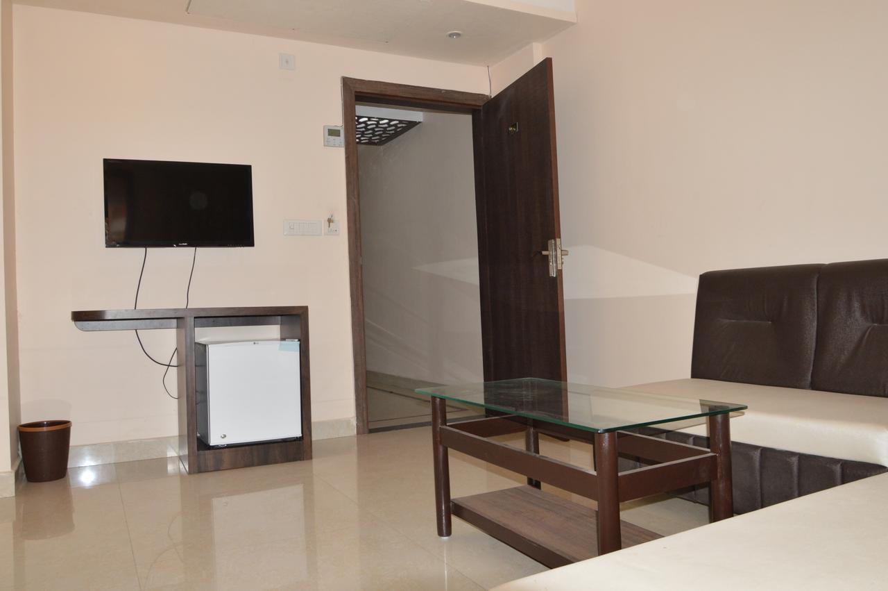 جمشيدبور Hotel Ab Palace المظهر الخارجي الصورة